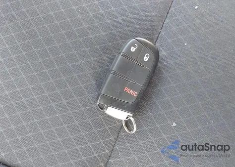 2020 Jeep Grand Cherokee Laredo E 4X4 from USA, damaged, VIN 1C4RJFAG4LC101676